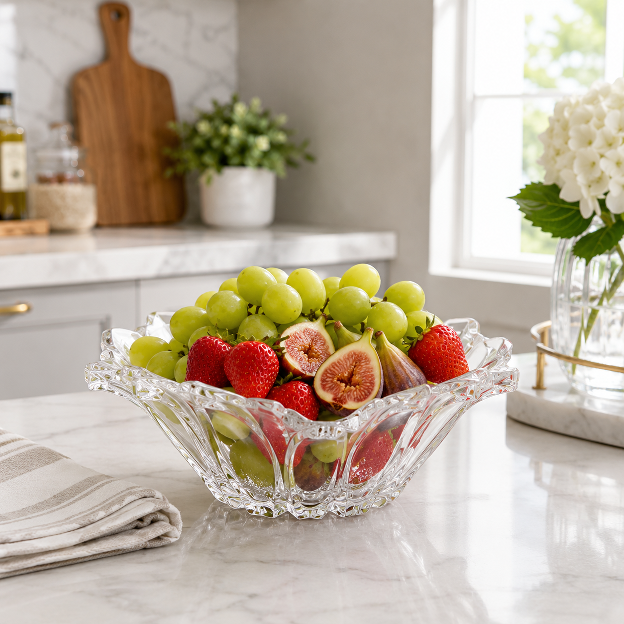 Aulica Clear Flower-Shaped Fruit Bowl – 29.2 × 29.3 × 10.7 cm