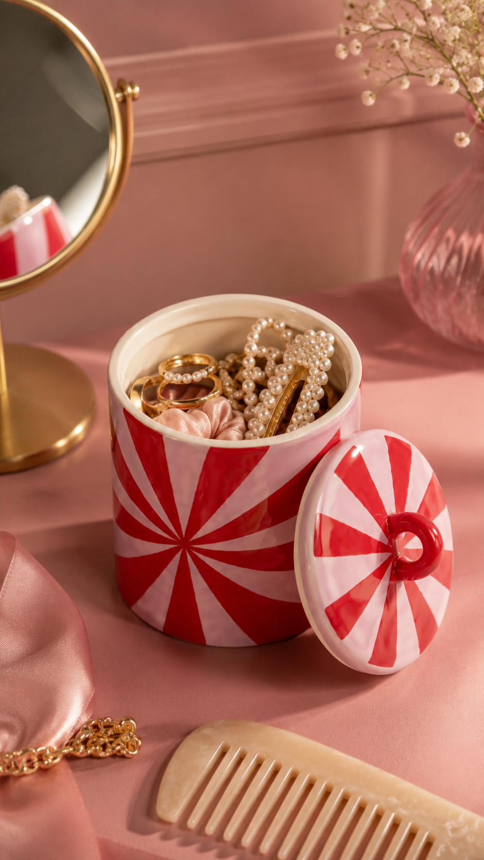 Red & Pink Swirl Storage Jar – 11 × 11 × 14.5 cm