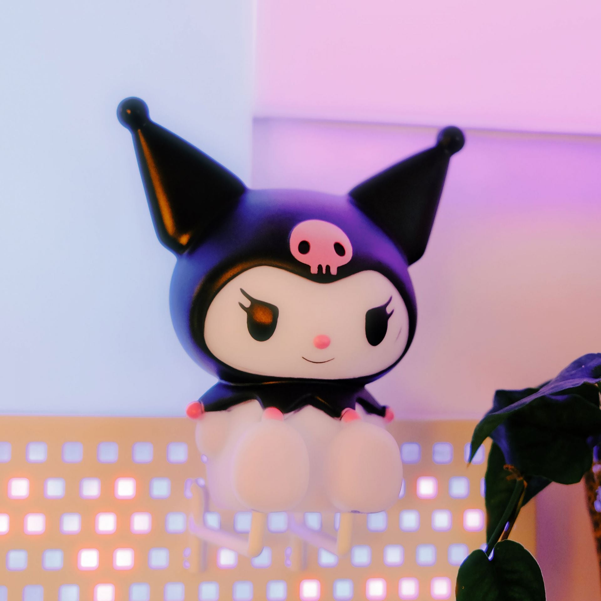 Sanrio Kuromi USB Mood Light alternate view